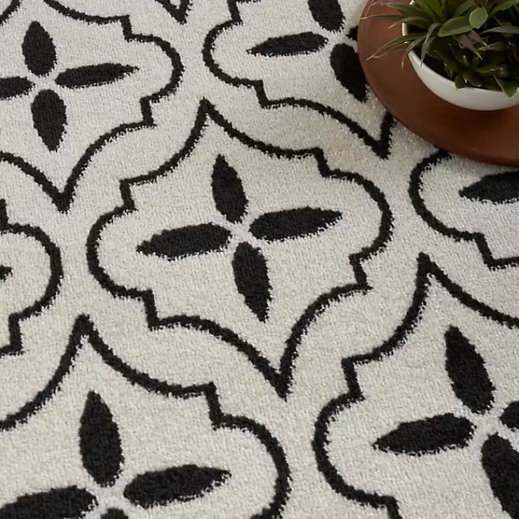 Outdoor Rugs-Kirklands Home Ivory & Black Quatrefoil Indoor/Outdoor Rug, 5x7